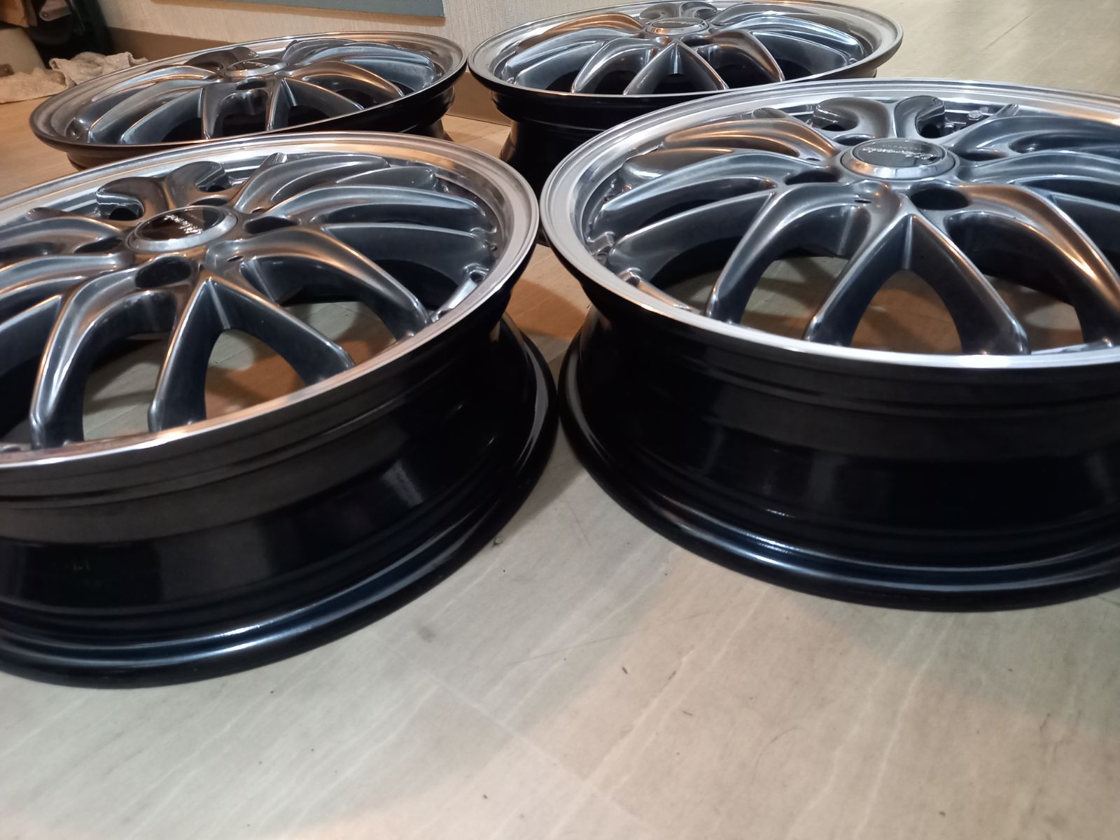 Warwic ワーウィック ディープリム 15インチアルミホイール 4本セット