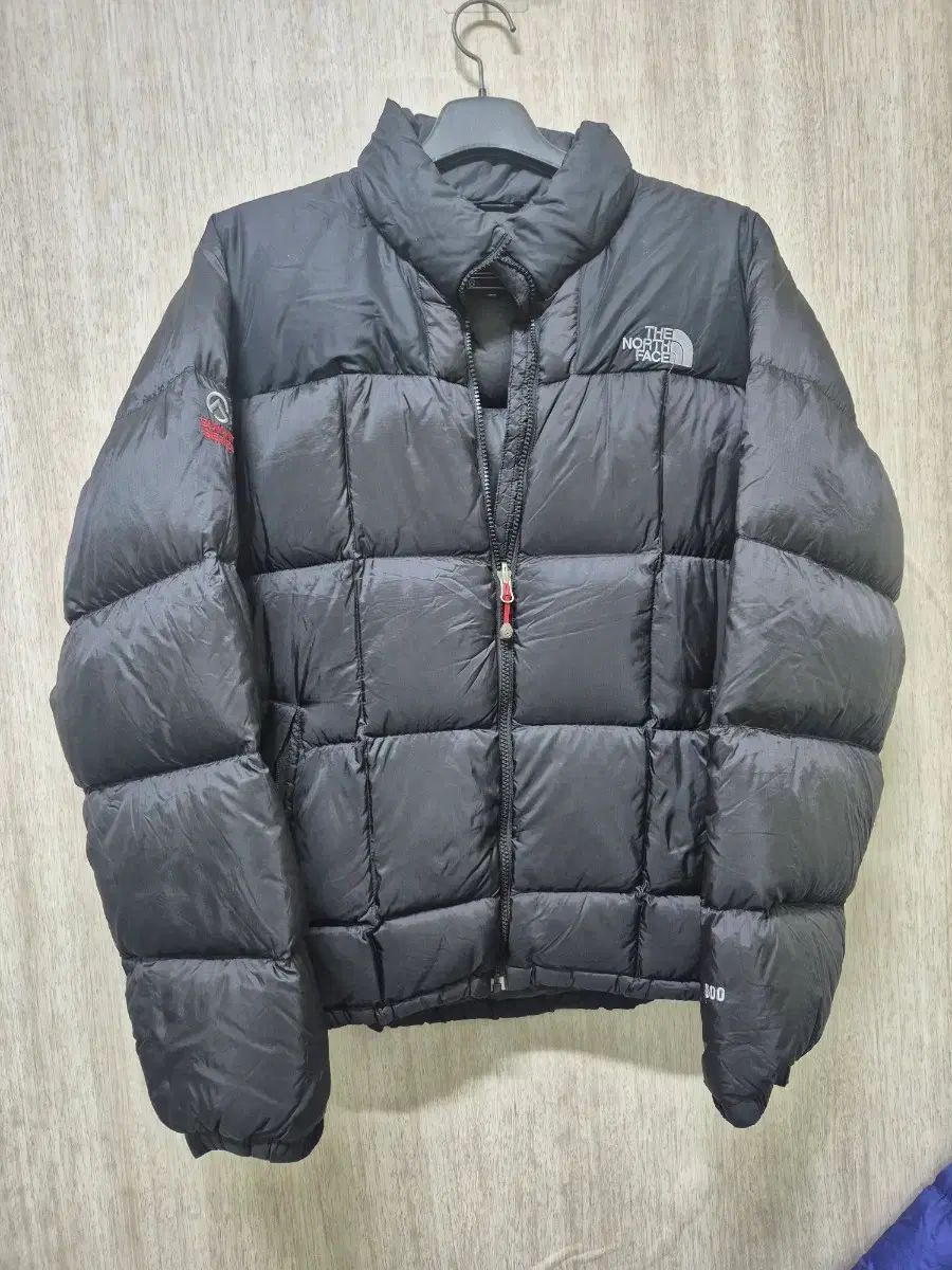 THE NORTH FACE ザノースフェイス ローツェダウンジャケット