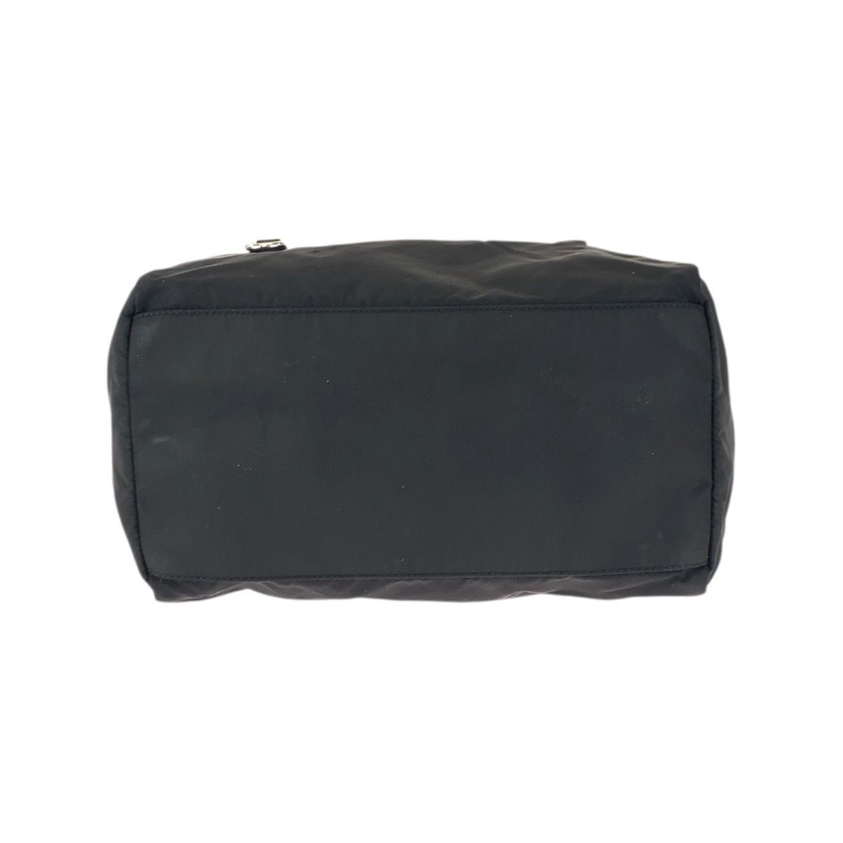 PRADA プラダ テスート 三角ロゴプレート ブラック 黒 シルバー金具