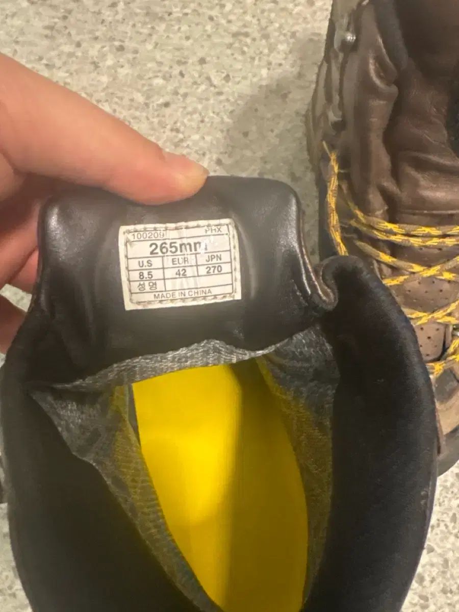 BLACK YAK ブラックヤク 登山靴 ブラウン