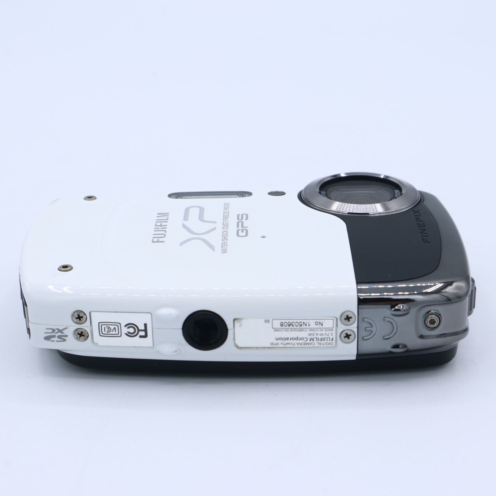 【極美品】FUJIFILM FINEPIX XP30 ホワイト　動作確認済 極美品】FUJIFILM FINEPIX XP30 ホワイト 動作確認済