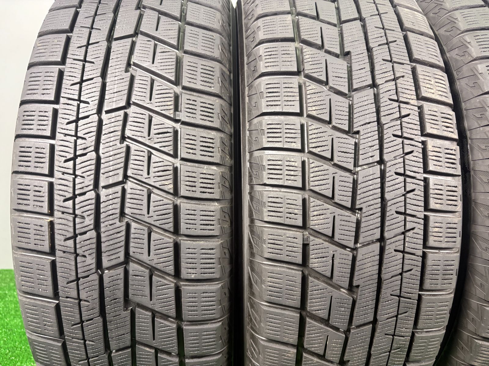 215 65 R 16 ヨコハマ IG 60 製 4本 冬 タイヤ スタッドレス TA 862