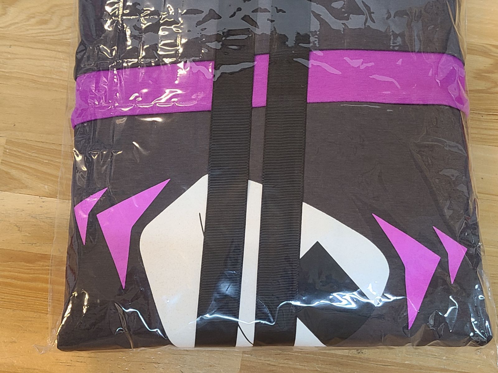  ホロライブ 猫又おかゆ 記念2025 おかゆとおそろい!パーカー E 4262 001 78 Tシャツ アパレル Vtuber