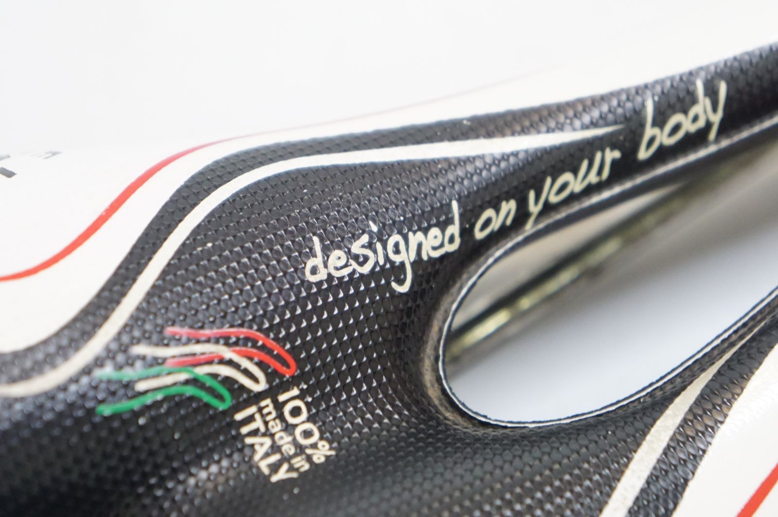 SELLE SMP 「セラ エスエムピー」 HELL サドル / バイチャリ熊谷店