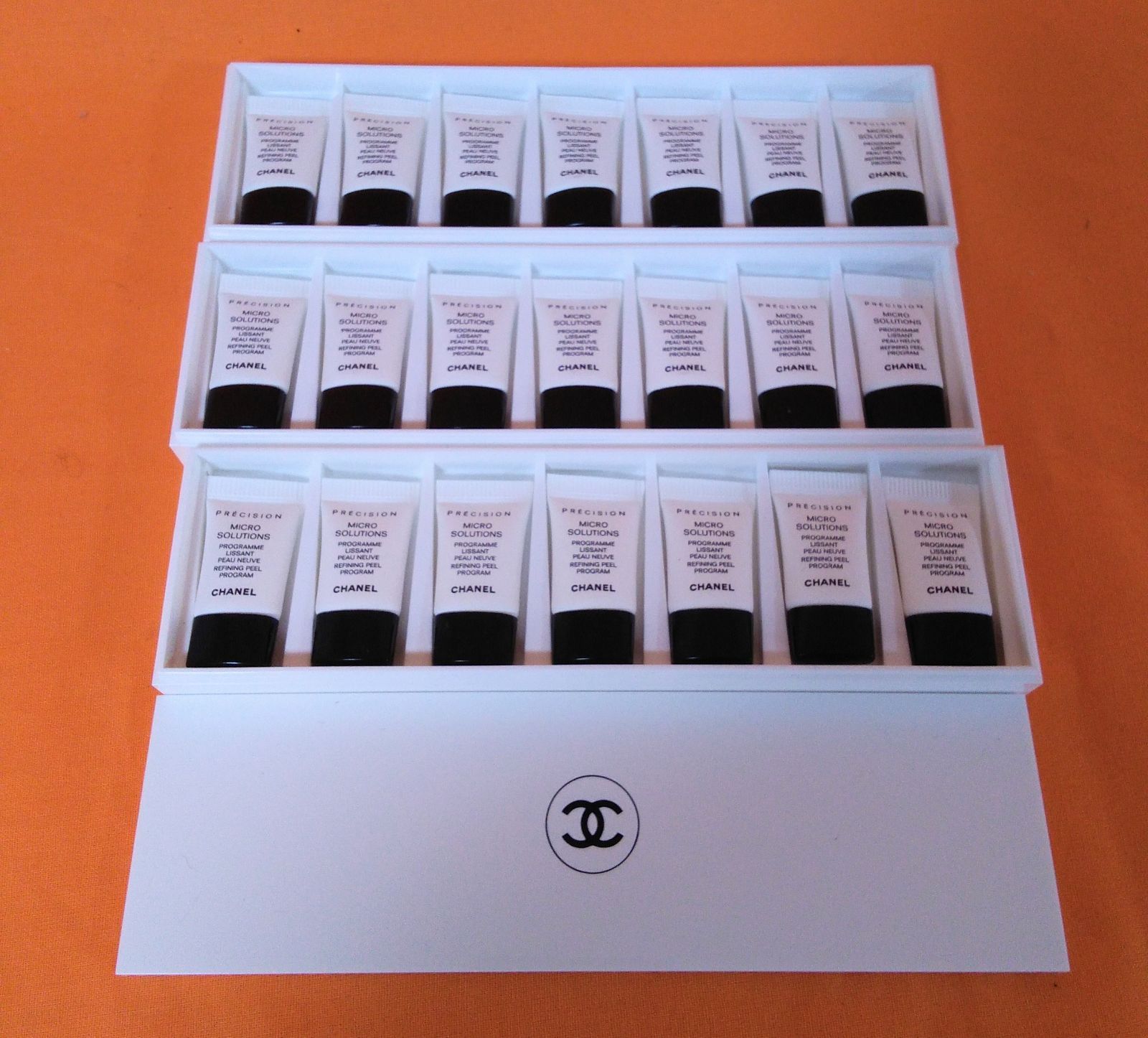 シャネル CHANEL マイクロ ソリューシオンズ リファイニング ピーリング プログラム 入 トリートメント美容液 プレゼント メンズ レディース 笑声 商品