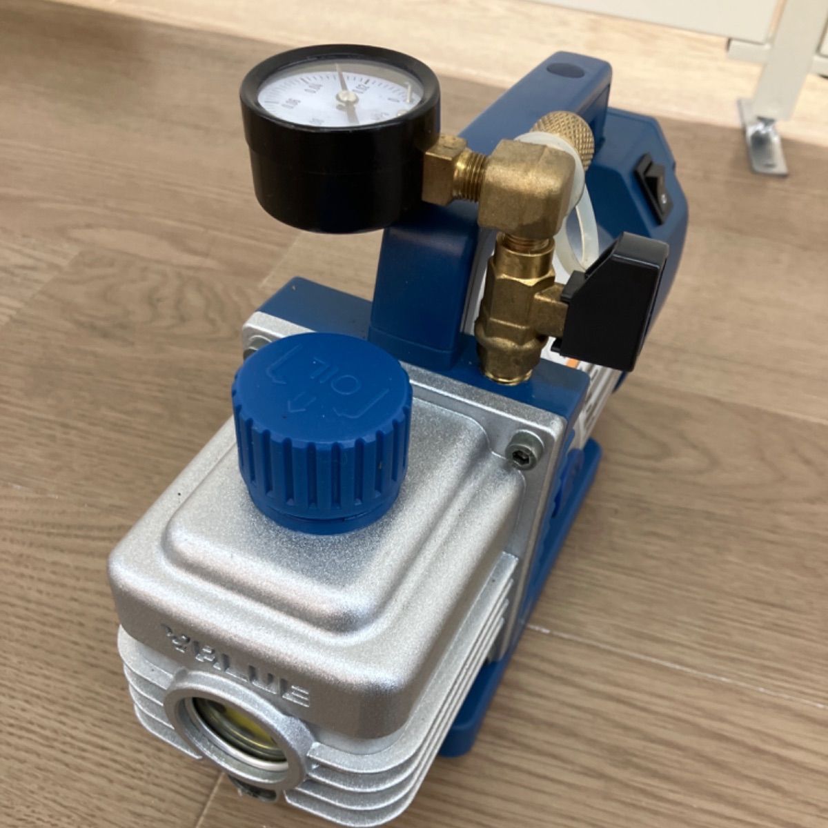 ハイブリッド真空ポンプ BB-210H ジャンク - メルカリ