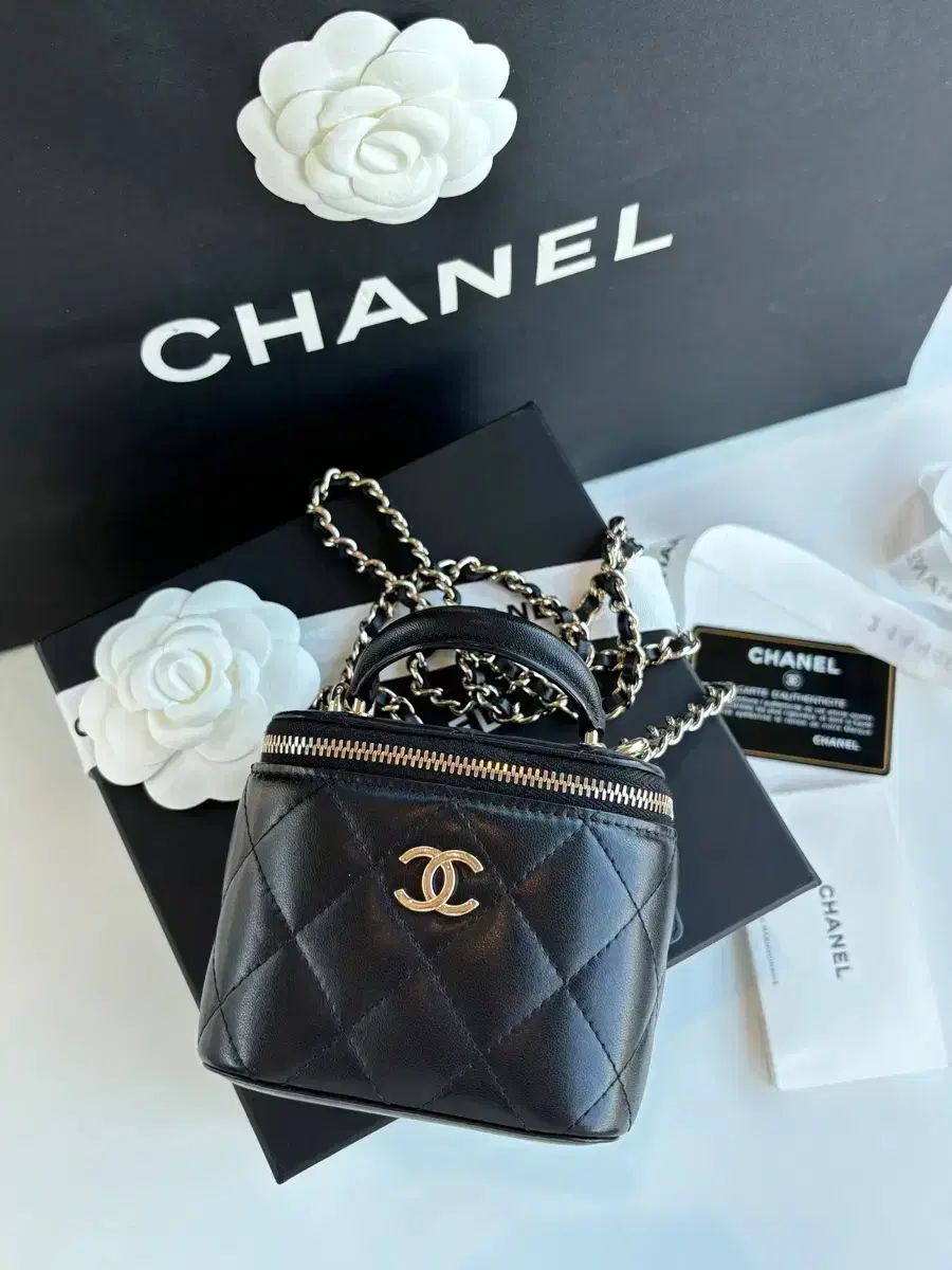 シャネル チュール トップス ハンドル ゴールド ブラック