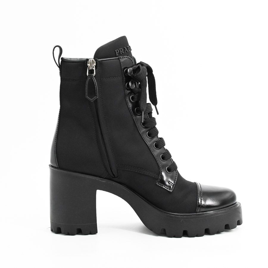  PRADA プラダ 靴 ショートブーツ 1 T 239 N その他 靴