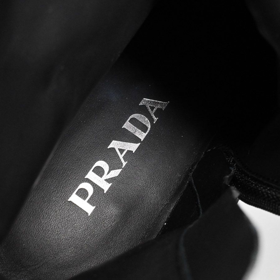 PRADA