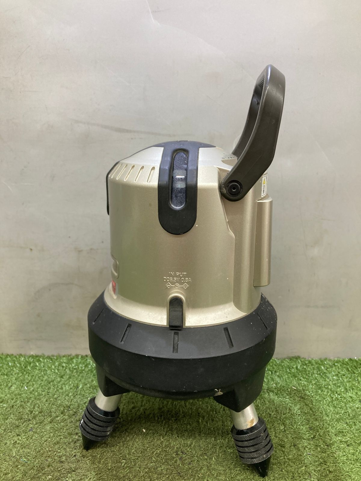 品 0921 MAX マックス レーザー墨出し器 LA-401