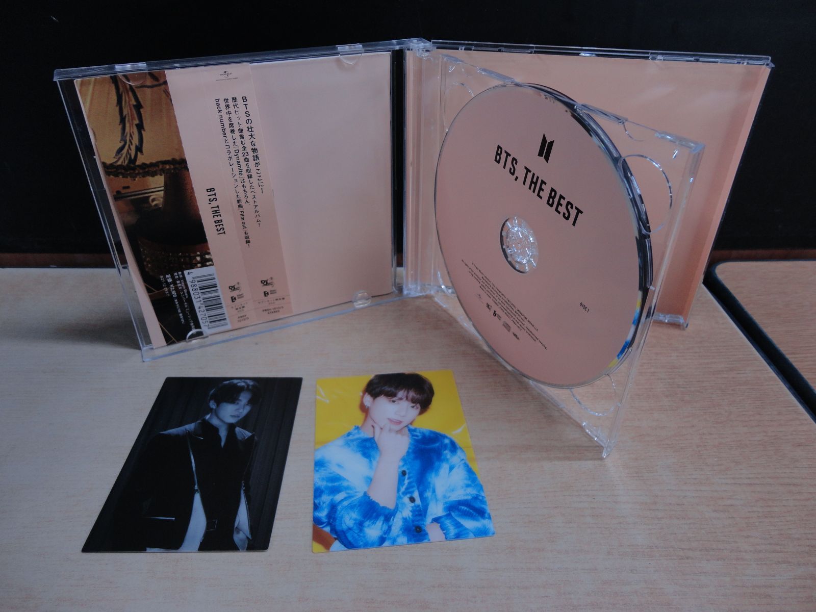 CD】BTS THE BEST 4形態セット トレカ付き - メルカリ