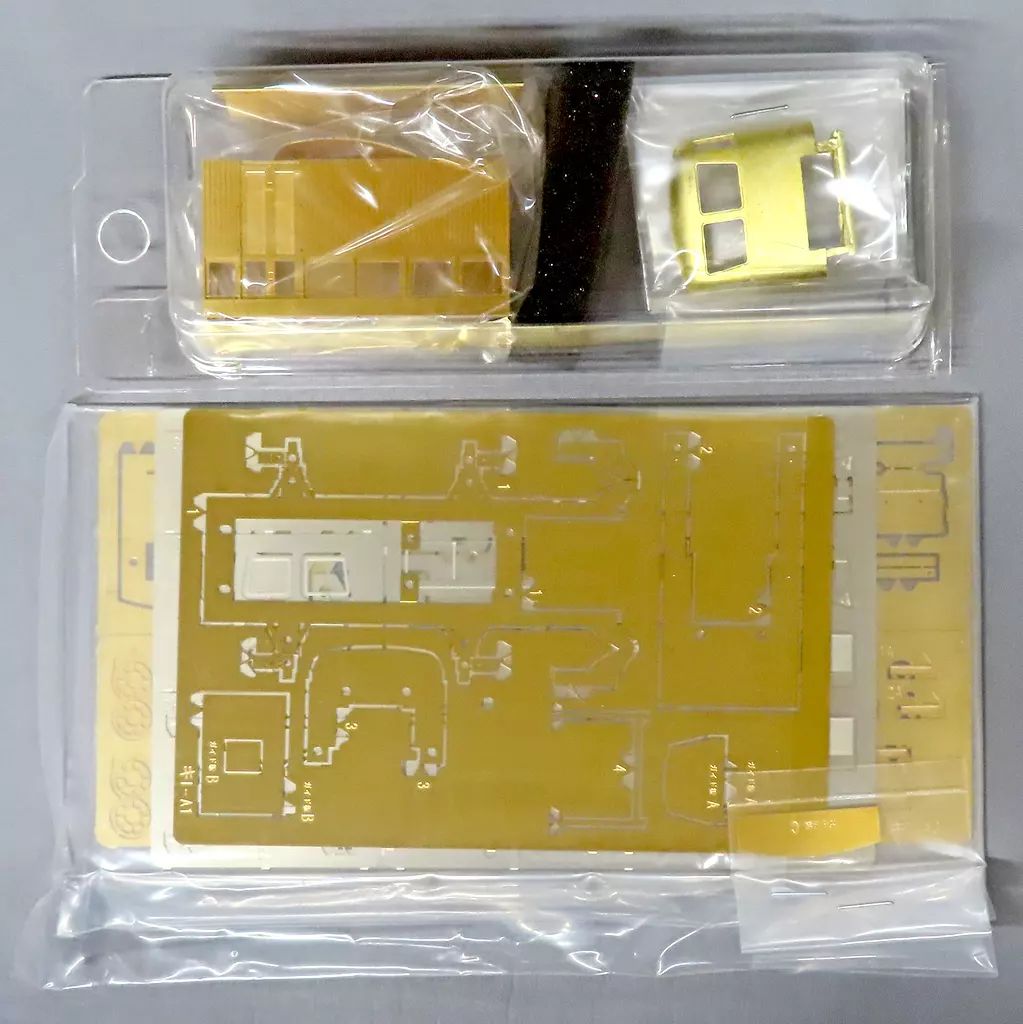 鉄道模型 HOナロー 1 87 根室拓殖鉄道 キ1 銀竜 3灯タイプ 組み立てキット リニューアル品 6024216