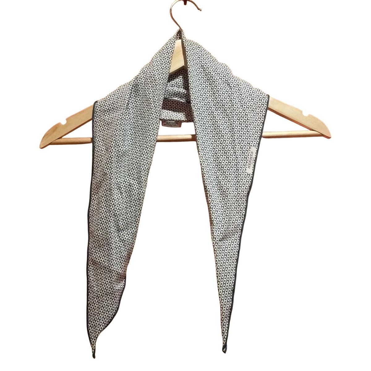 HERMES エルメス スカーフ ロサンジュ 白×ネイビー H柄