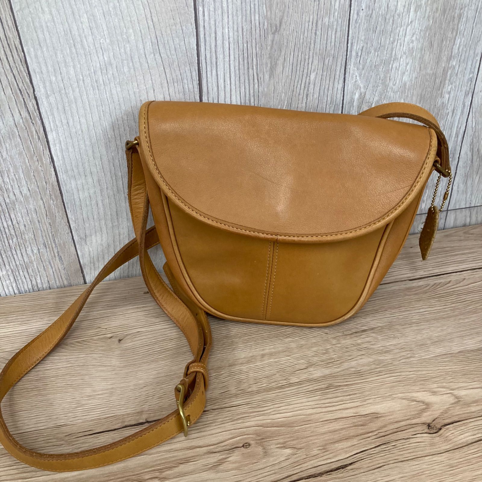 美品！COACH コーチ オールドコーチ 4801 キャメル ブラウン 
