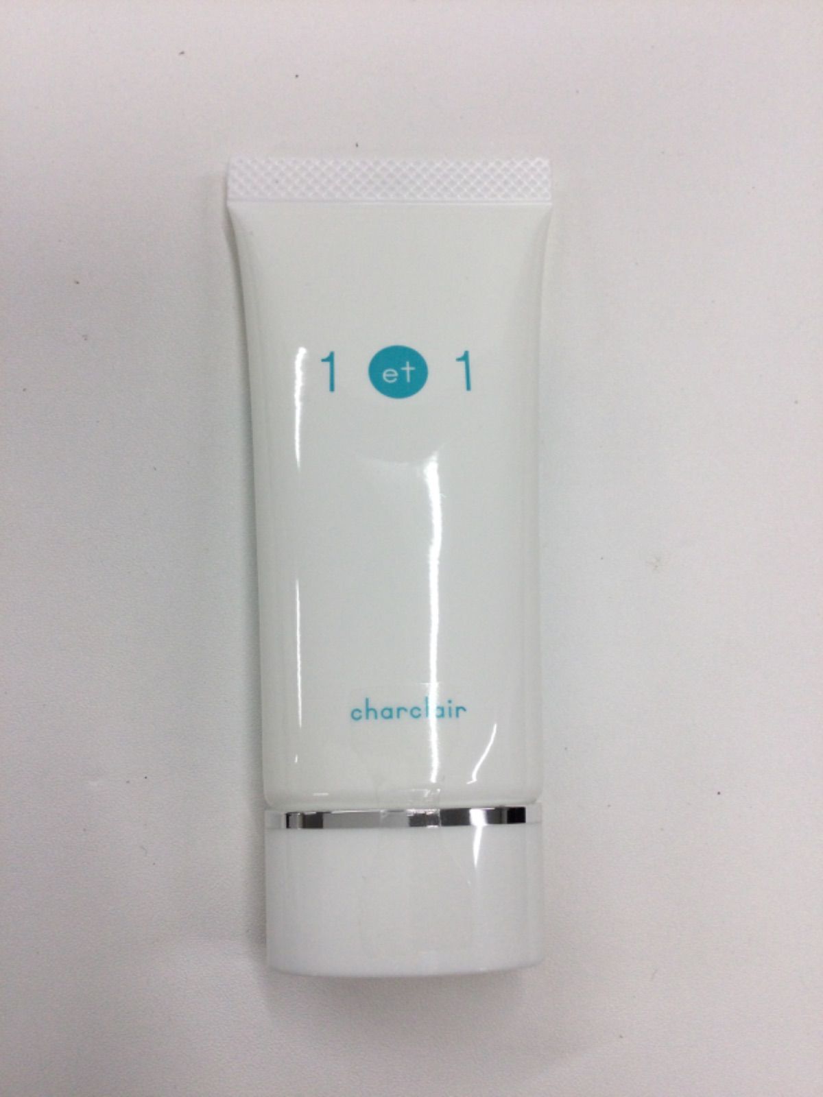 F2070 K charclair シャルクレール アンエアン 1et1 美白美容液M 30ml