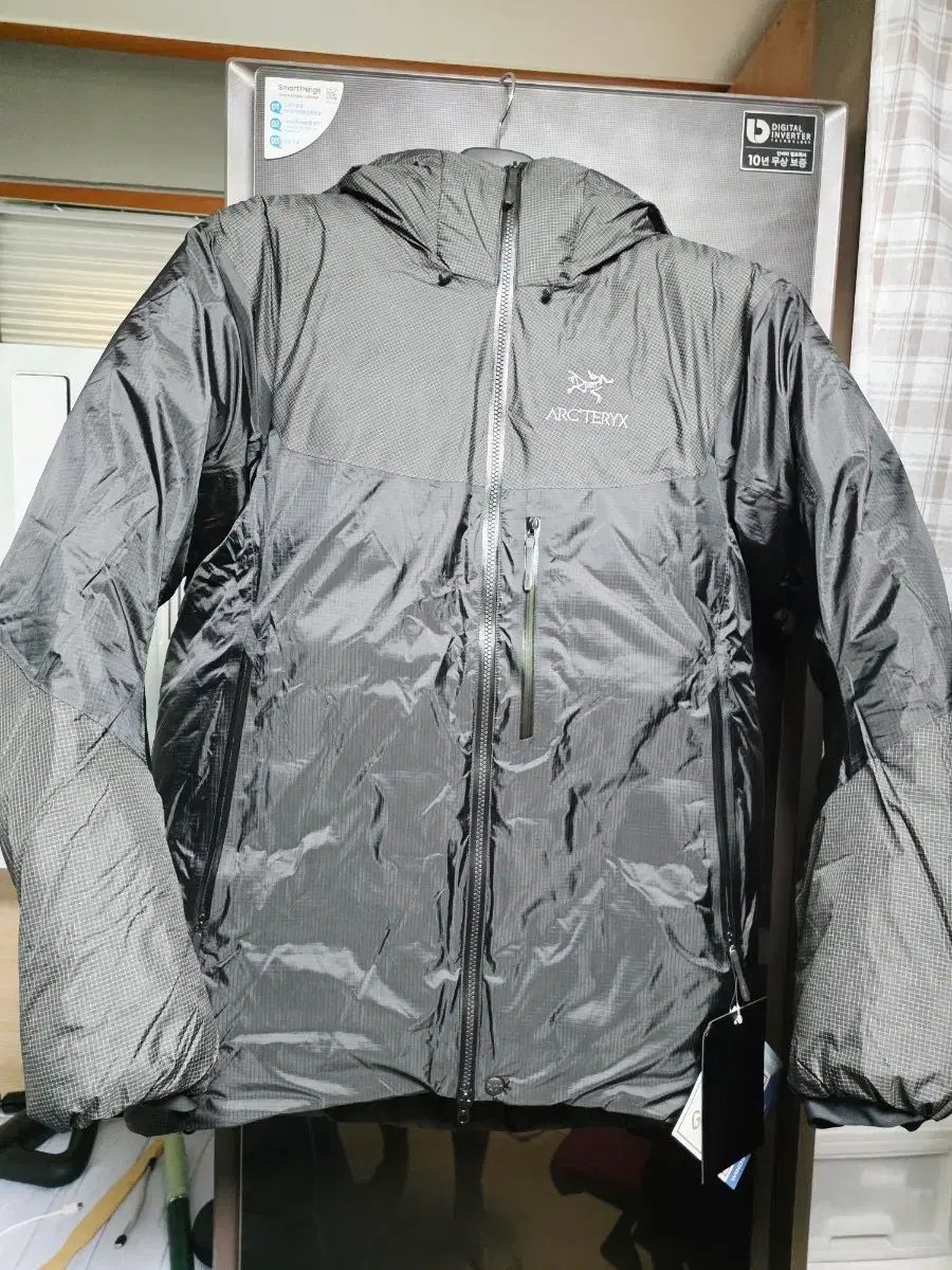 ARC TERYX アークテリクス アルファ パーカ ブラック Sサイズ 100