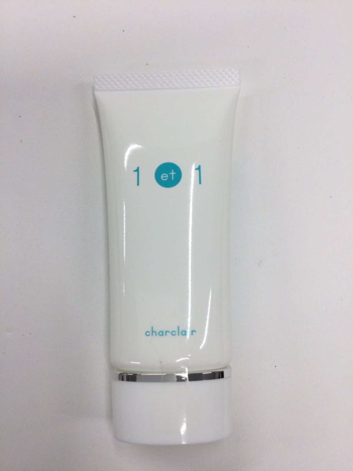 ① ￼charclair シャルクレール アンエアン 美容液 30ml 2点 F2071 K charclair シャルクレール アンエアン 1et1 美白美容液M 30ml