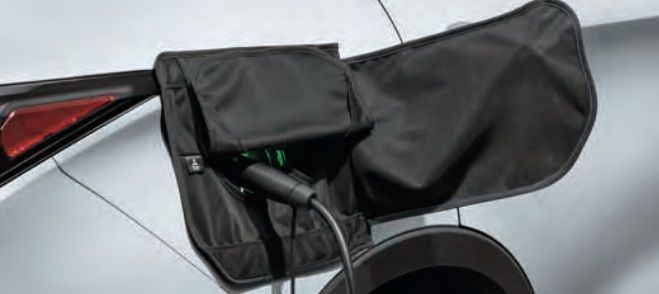 三菱 アウトランダーPHEV チャージングポートカバー GN 0 W