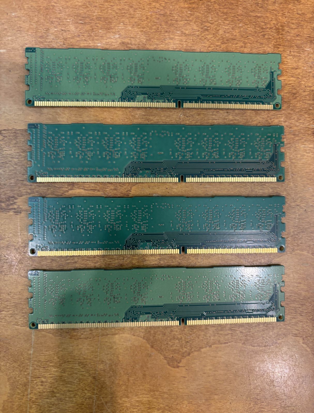 中古動作品　サーバ用メモリDDR3 PC3L-10600R 32GBx8枚同梱 32GB PC3-10600R RDIMM Micron MT72KSZS4G72PZ-1G4E2HE Equivalent