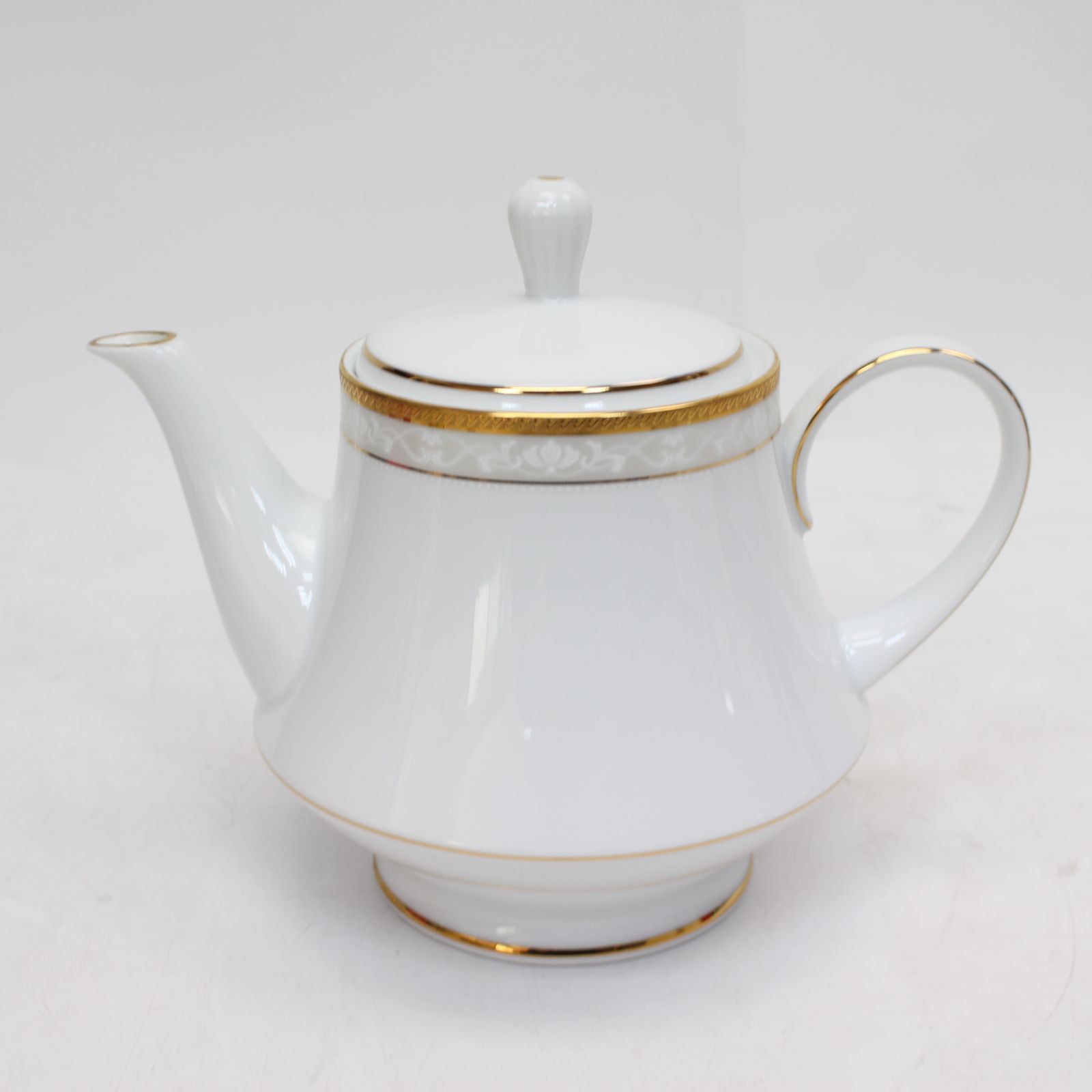 158 3点セット ノリタケ ハンプシャーゴールド ティーポット ＆ シュガーボウル クリーマー