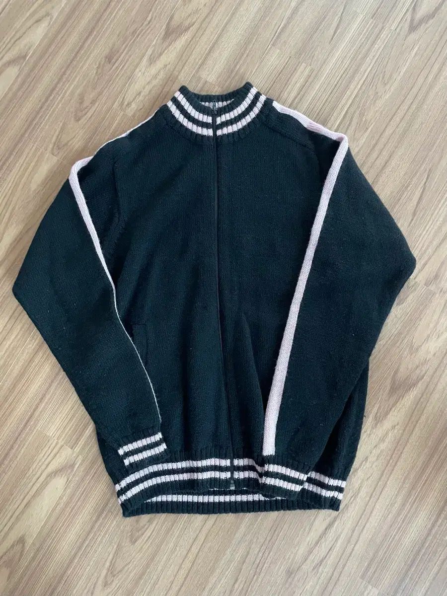 ビームス ウールニット ジップアップ