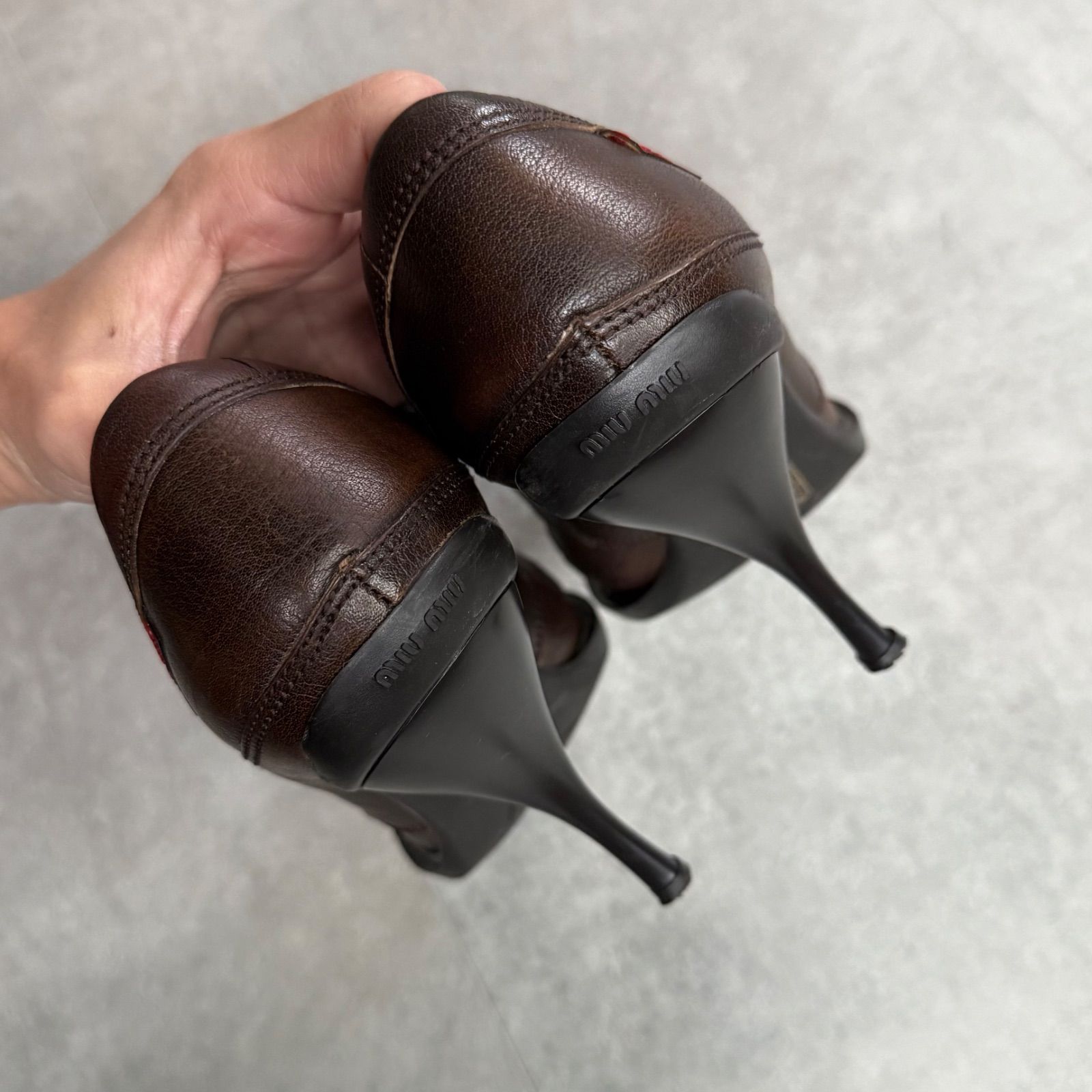 MIU MIU ハイヒール ブラウン 幾何学模様 MIU MIU ハイヒール ブラウン