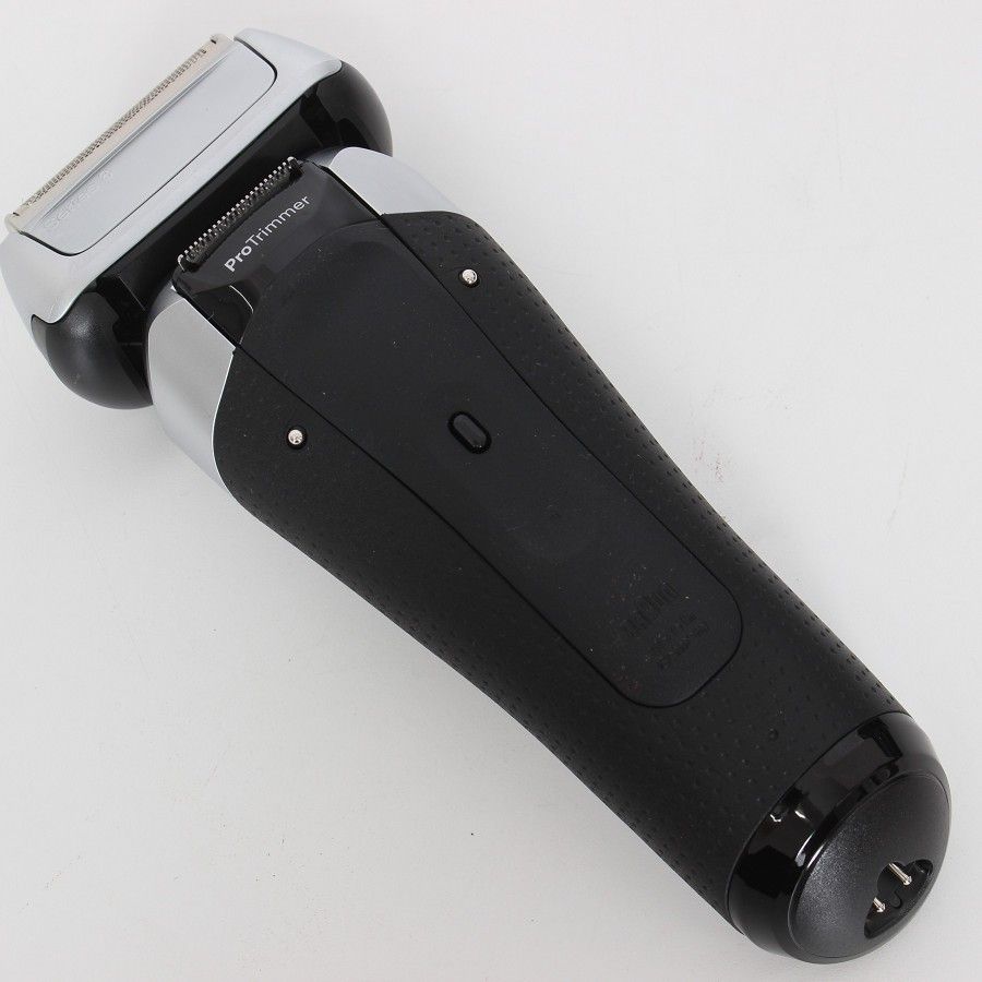  ブラウン シリーズ8 8567 cc-V 洗浄液 替刃付き シルバー 刃 5 in 1自動アルコール洗浄器付き メンズシェーバー BRAUN 本体 メンズ電気シェーバー 髭そり 脱毛 除毛