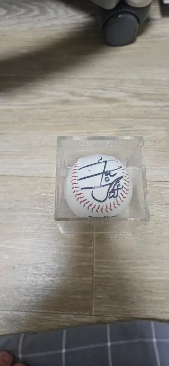 具 滋昱₍ク ジャウク サインボール