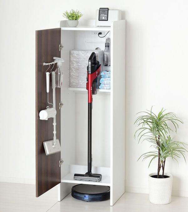 クロシオ クリーナーグッズ収納 W 43 5 D 42 H 140 cm 組立時に左開きか右開き選択 掃除用具や生活用品のストックをまとめてすっきり収納 は