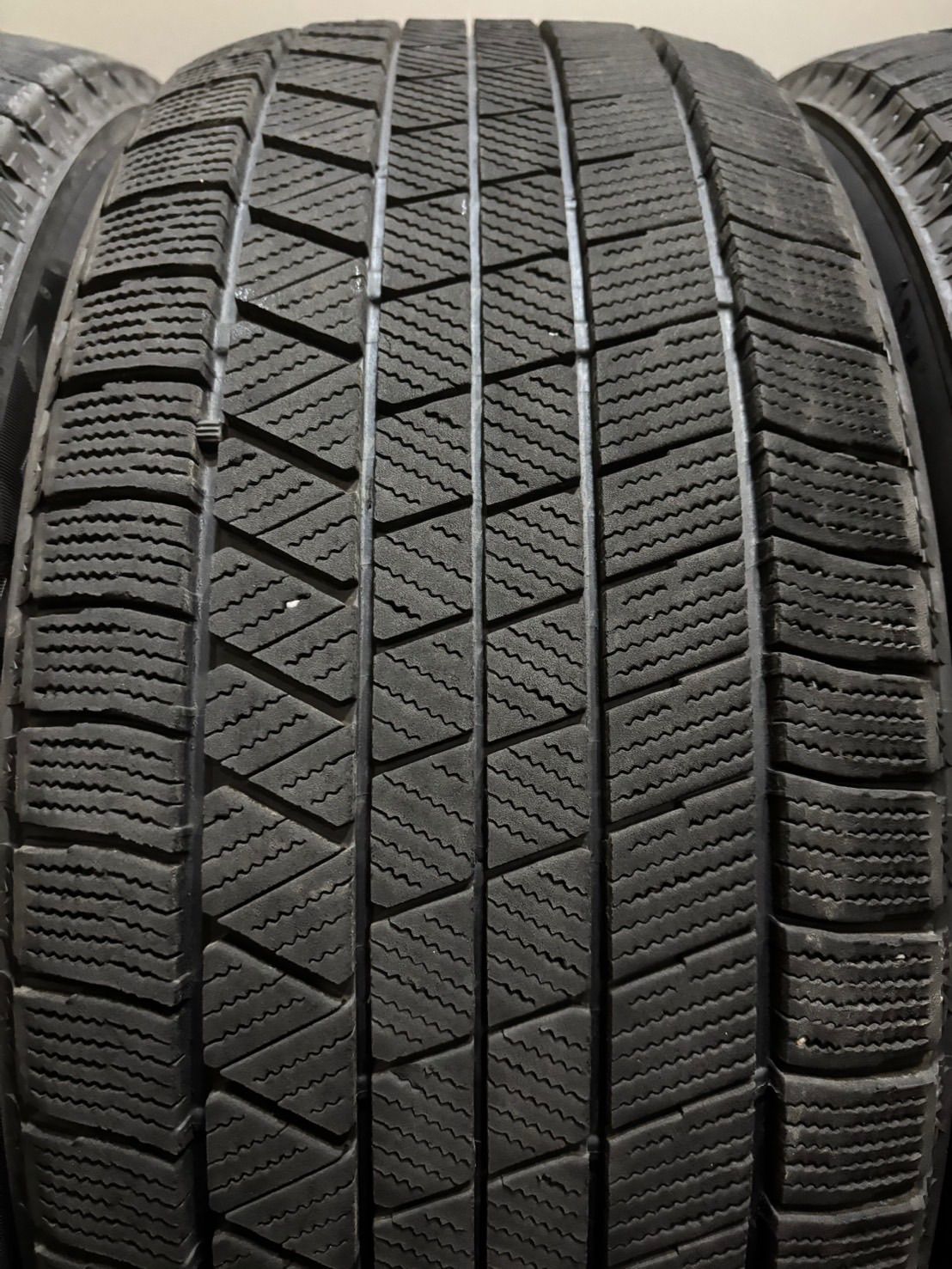  225 50 R 18 VRX 3 21年製 スタッドレス 4本 ブリヂストン ブリザック エスティマ C HR ヤリスクロス 南6 L 21 18インチ スタッドレス