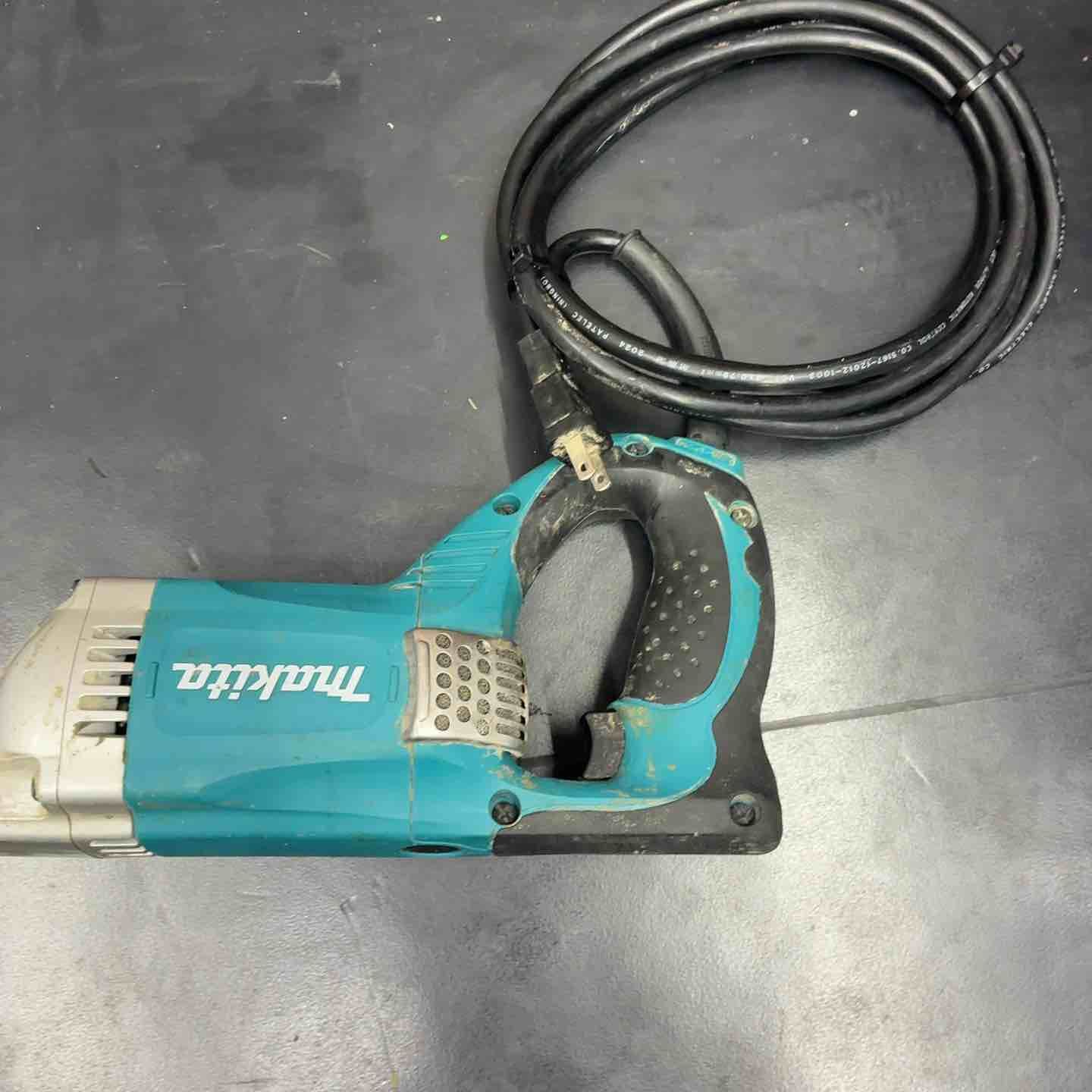 makita