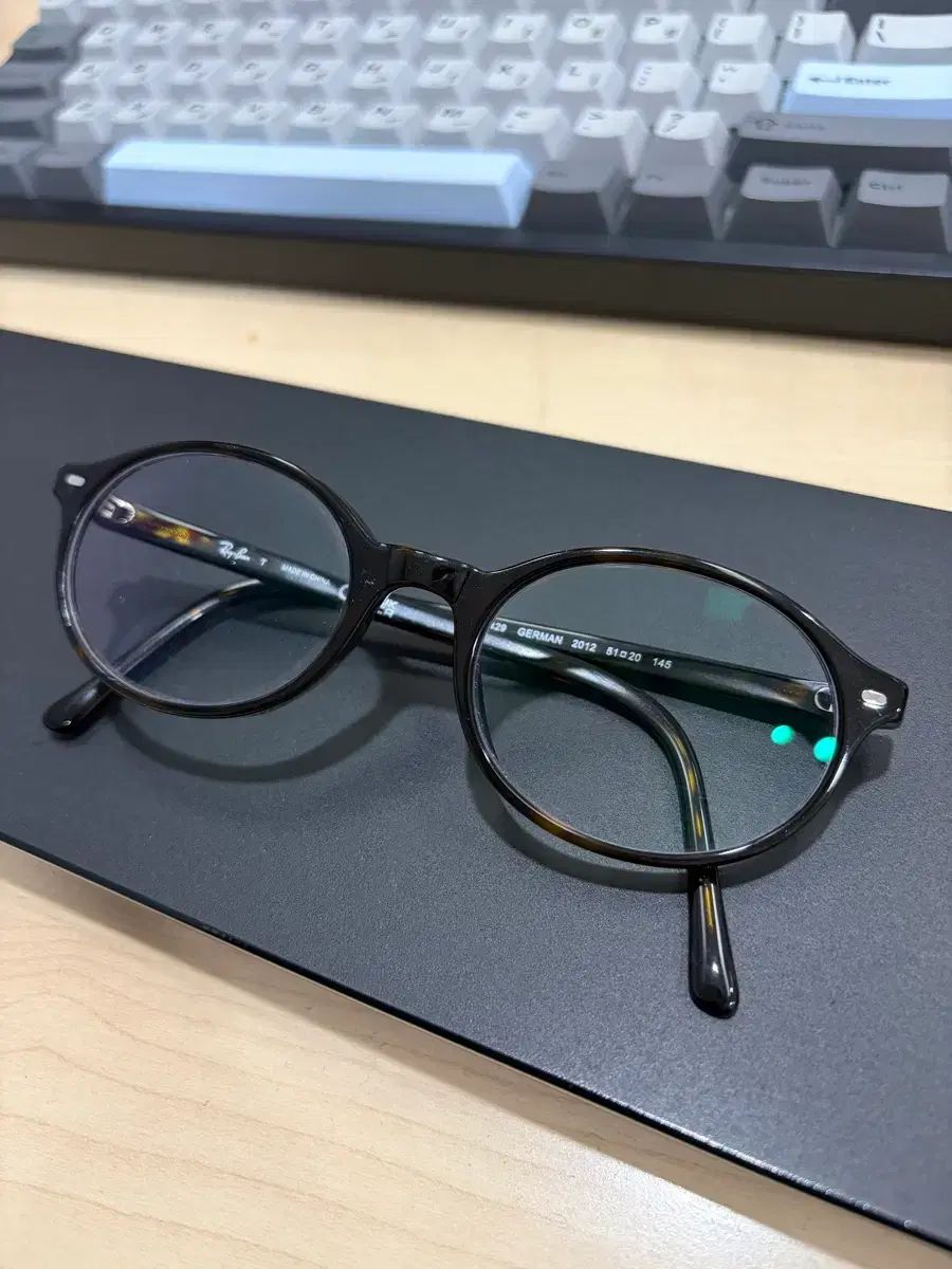 ターコイズ シルバー925　スタッズスター グラスホルダーストラップ　メガネ紐 ターコイズ シルバー925 スタッズスター グラスホルダーストラップ