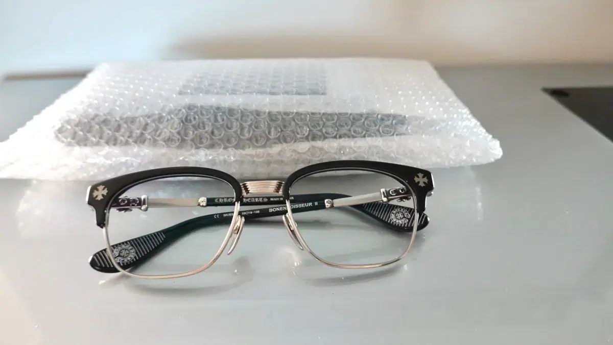 CHROME HEARTS クロムハーツ ボネンノイシュア2 ブラック|ブラッシュドシルバー メガネ