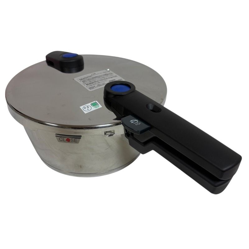 フィスラー Fissler ビタクイック プラス 3.5 L 圧力鍋 ドイツ製 レシピ付属 外箱傷みあり 金属部わずかに経年変色 本体 22 cm