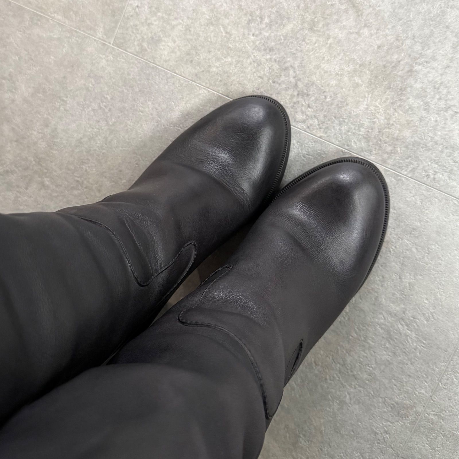 LOUIS VUITTON ルイヴィトン LV ロゴ金具 ベルト レザーブーツ