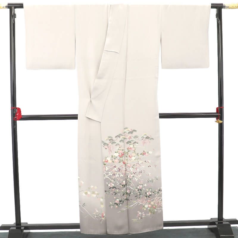 色留袖 留袖 一つ紋 五三の桐 袷 レディース 正絹 薄灰 手描き 松 菊 萩 秋草文 落款 身丈161 cm 裄丈67.5 式典 お祝い 七五三 ゆったりサイズ