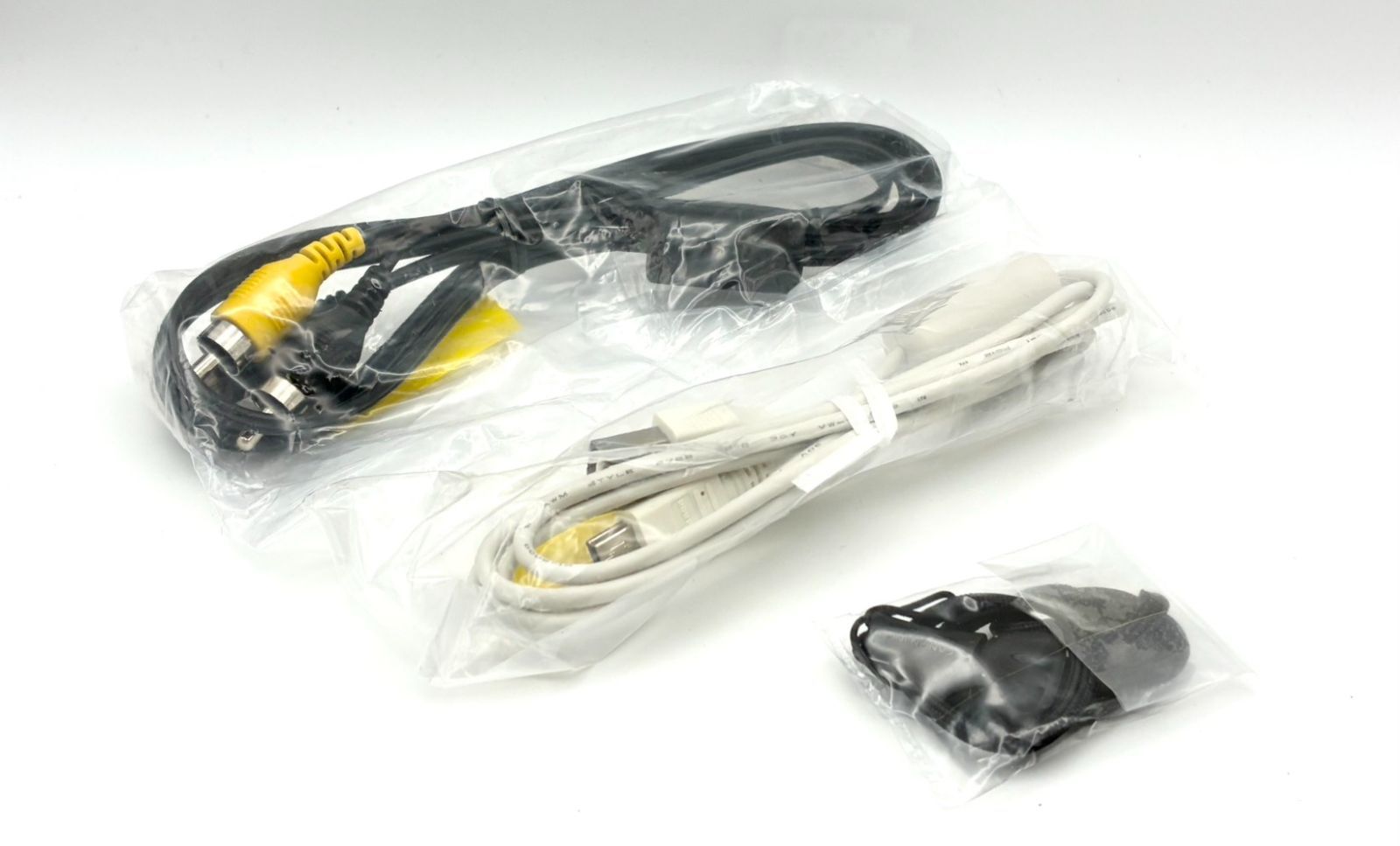 コンデジ 使用ごくわずか