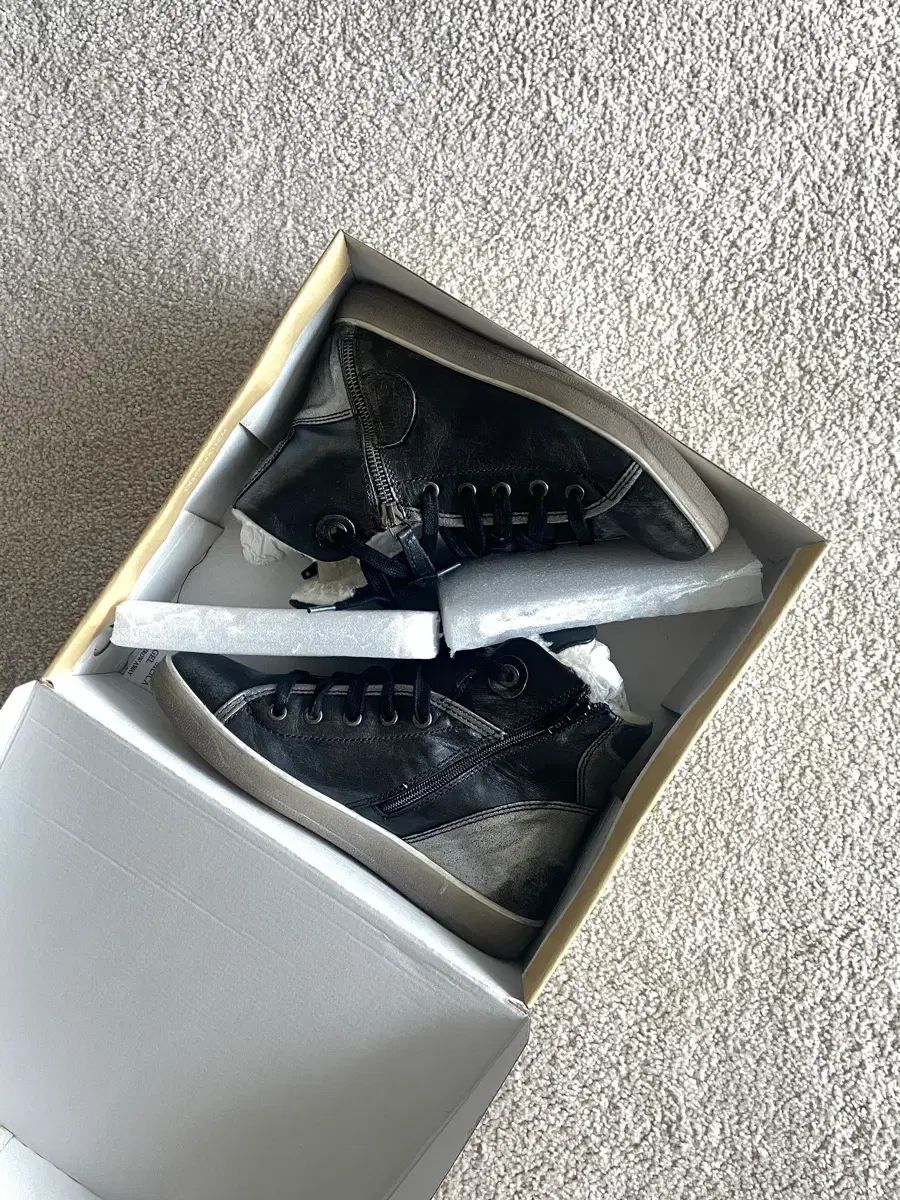 麻 シープスキン スニーカー ハイトップ 240