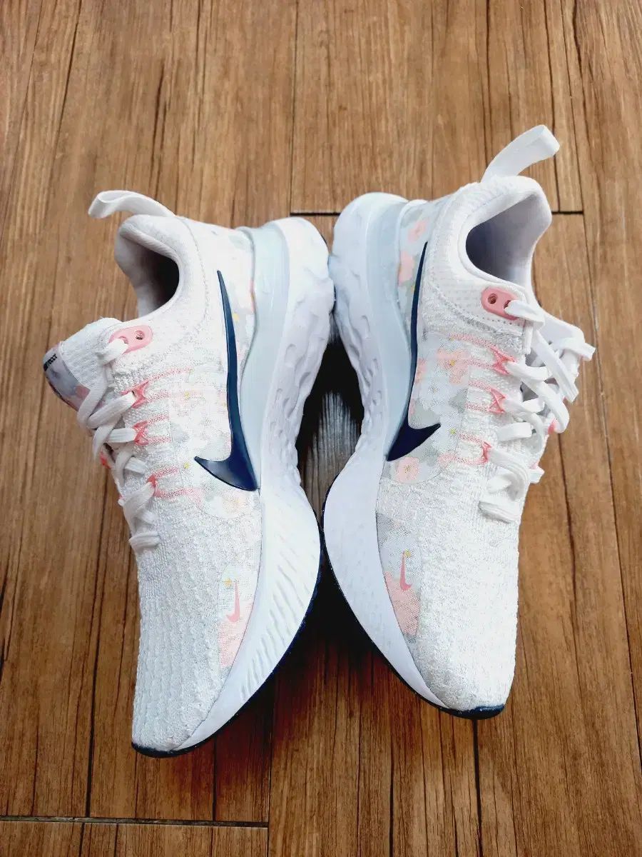 リアクト インフィニティ