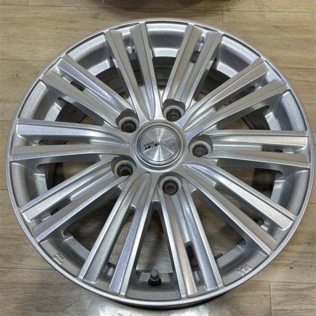 15インチ ホイール