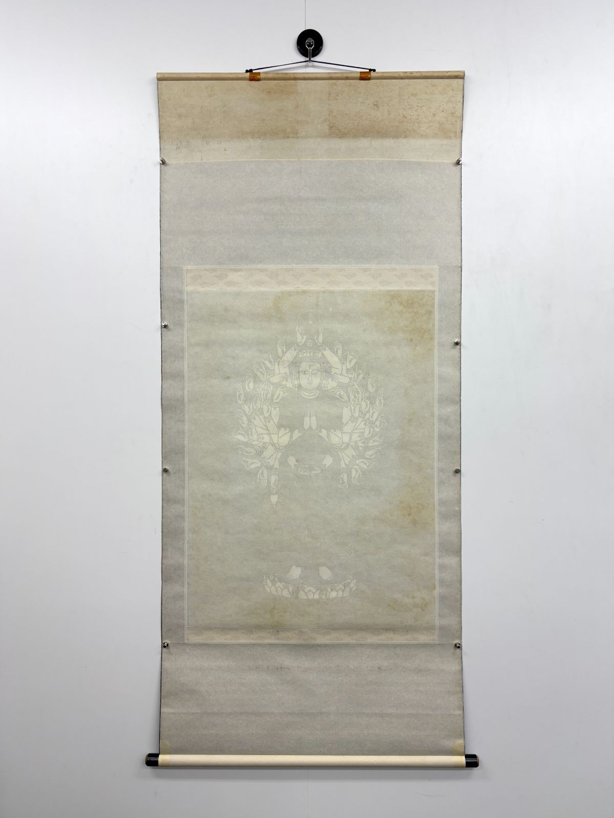 掛軸 M.34 千手觀音拓本姑蘇寒山寺藏碑 落款印あり ＃古美術 #骨董品