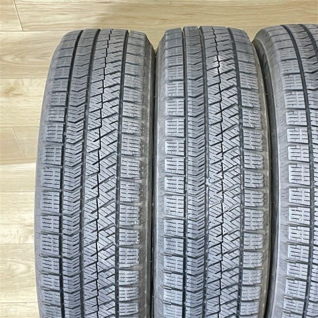 スタッドレス