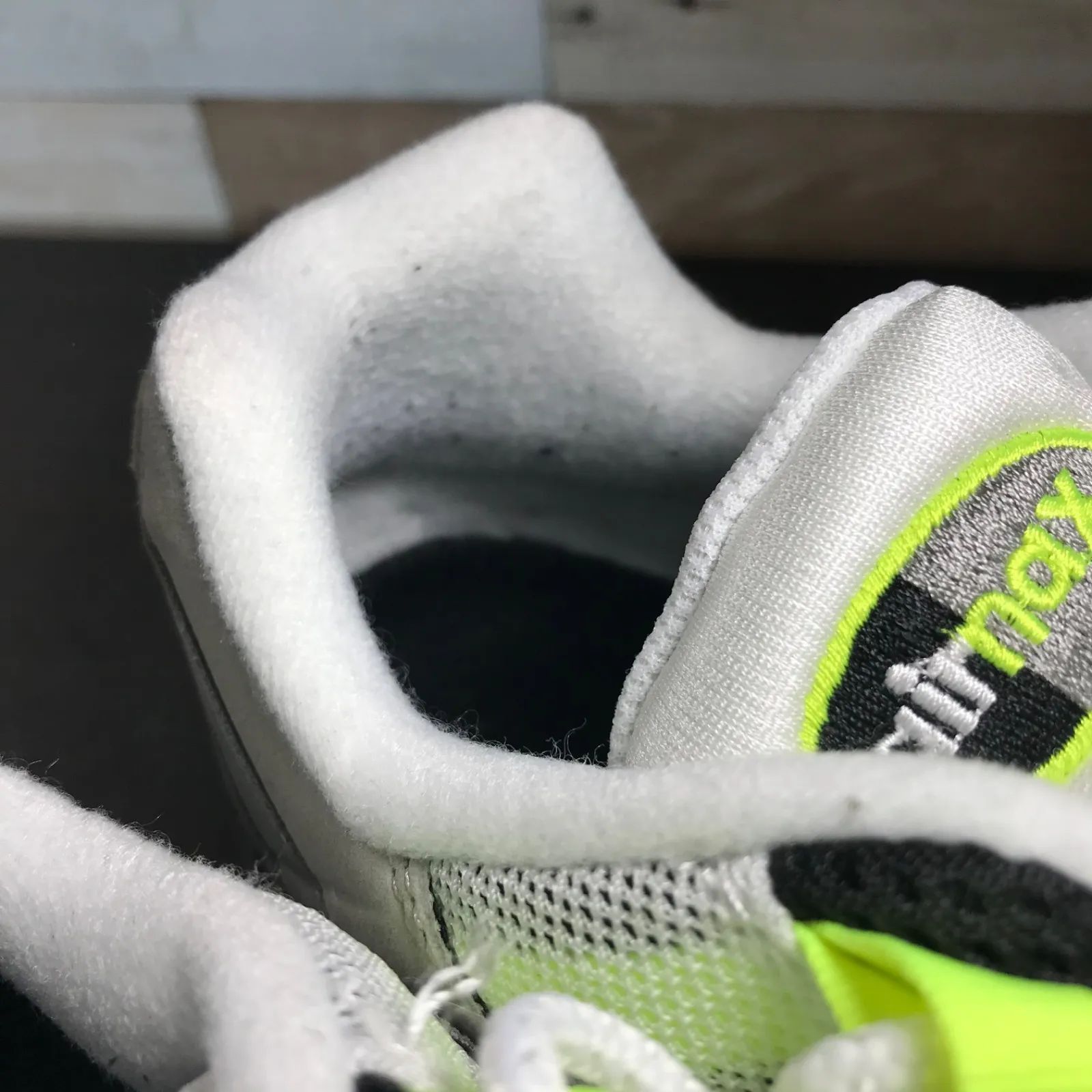 NIKE AIR VAPORMAX 95 NEON ナイキ エア ヴェイパー マックス 95