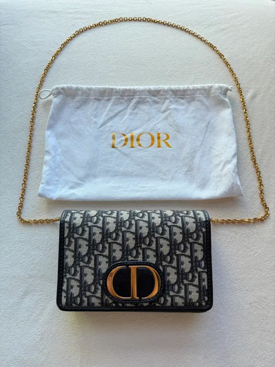 ディオール モンテーニュ ツーインワン ポーチ ベルトバッグ