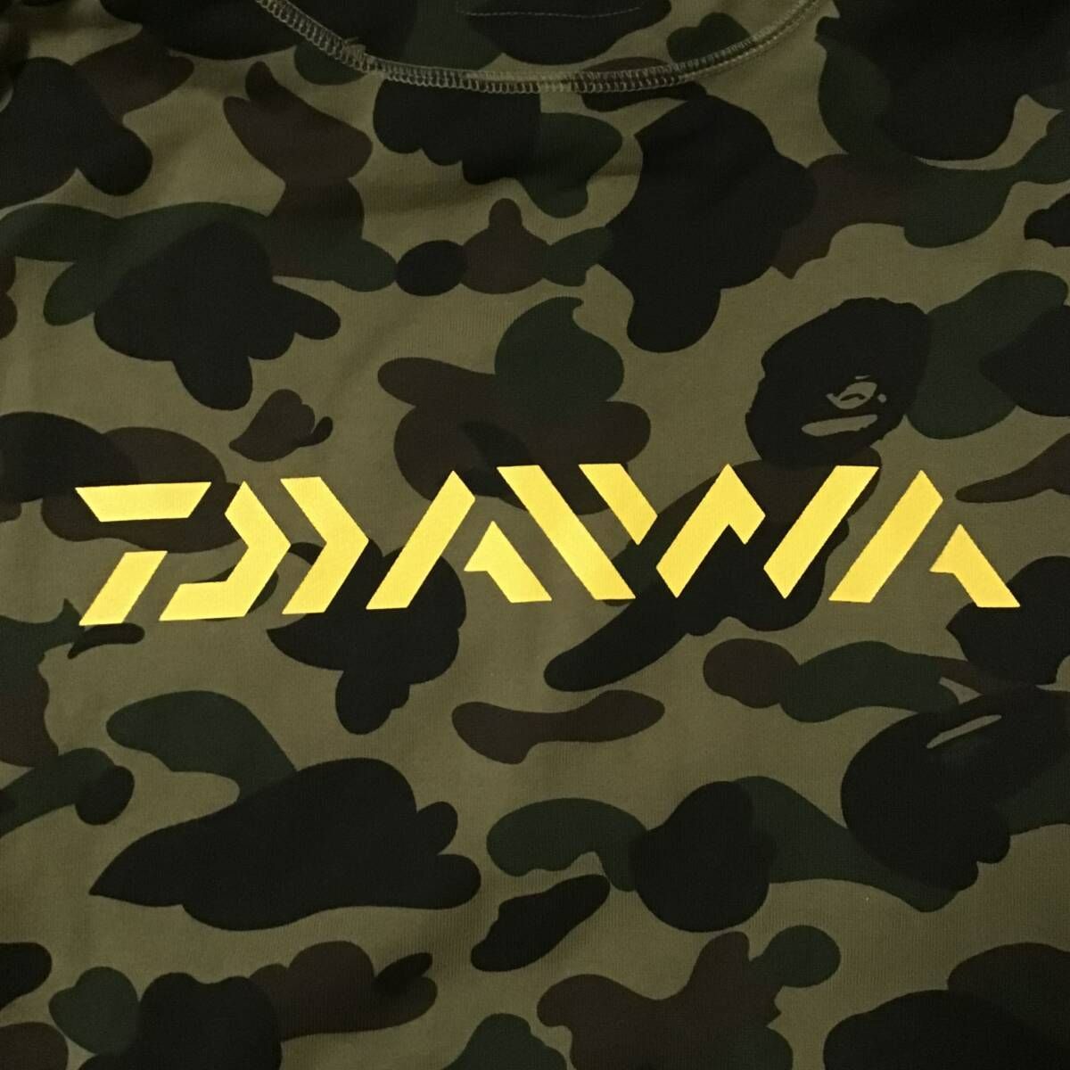 ☆XL☆ DAIWA × BAPE CAMO フィッシュ パーカー a bathing ape fish 