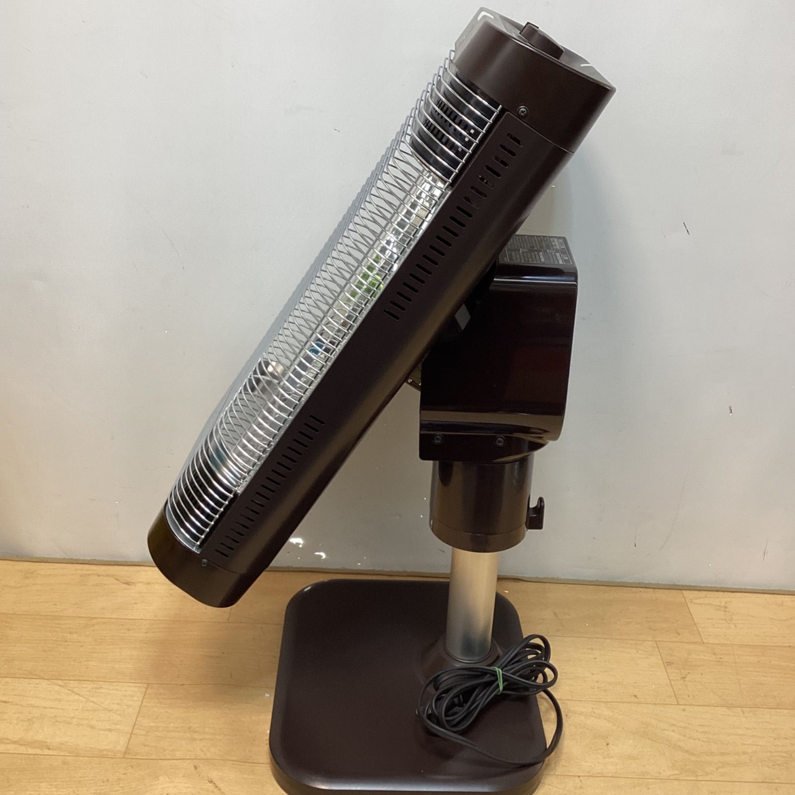 中古品】コロナ 遠赤外線ストーブ『COREHEAT』 2022年製 - メルカリ