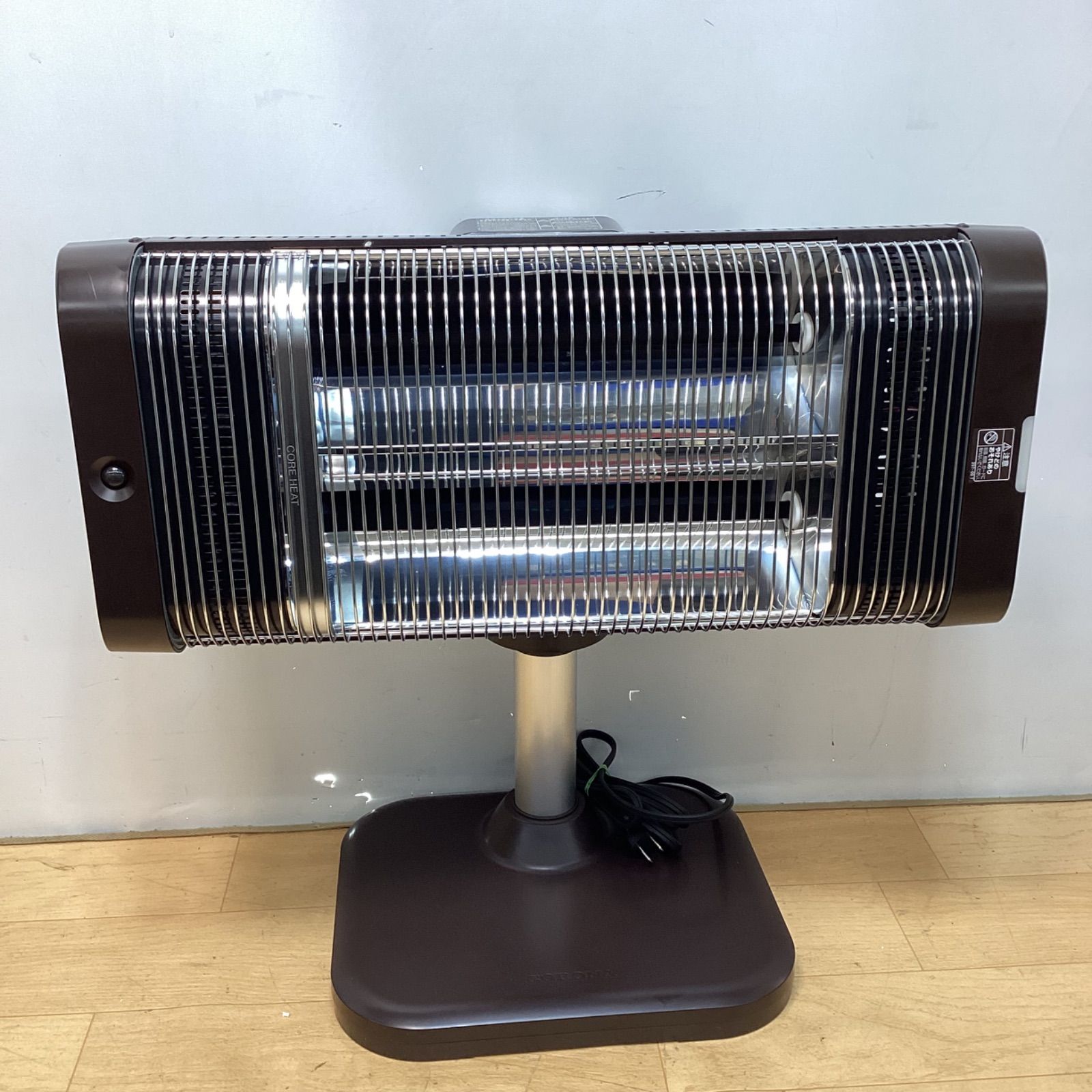 中古品】コロナ 遠赤外線ストーブ『COREHEAT』 2022年製 - メルカリ