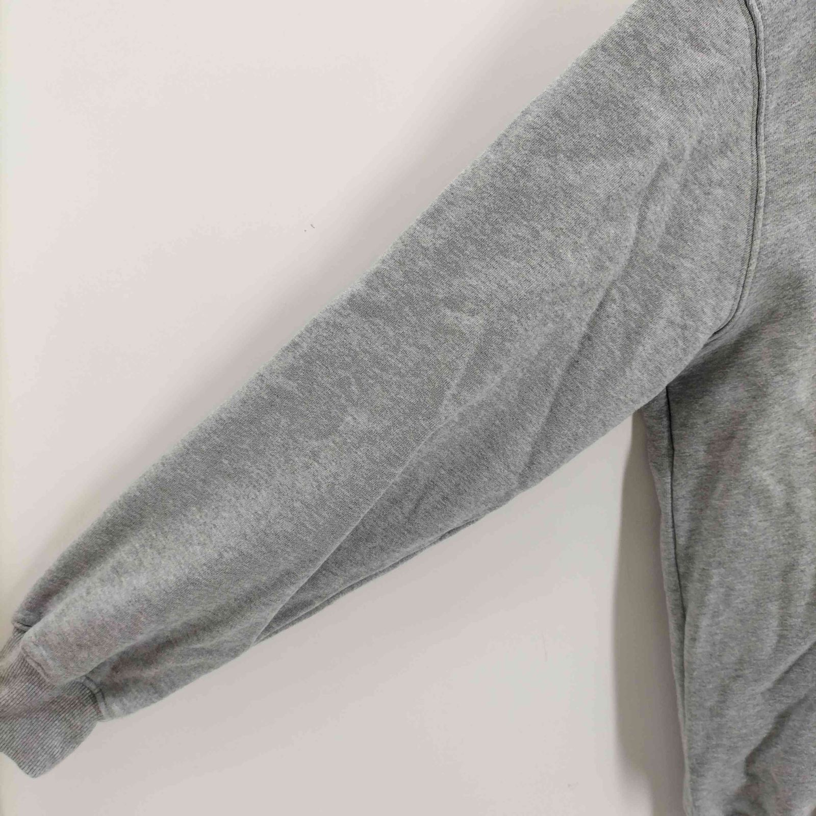 ユーズドフルギ USED古着 {{BALANSA BUSAN}} ロゴプリント フーディ