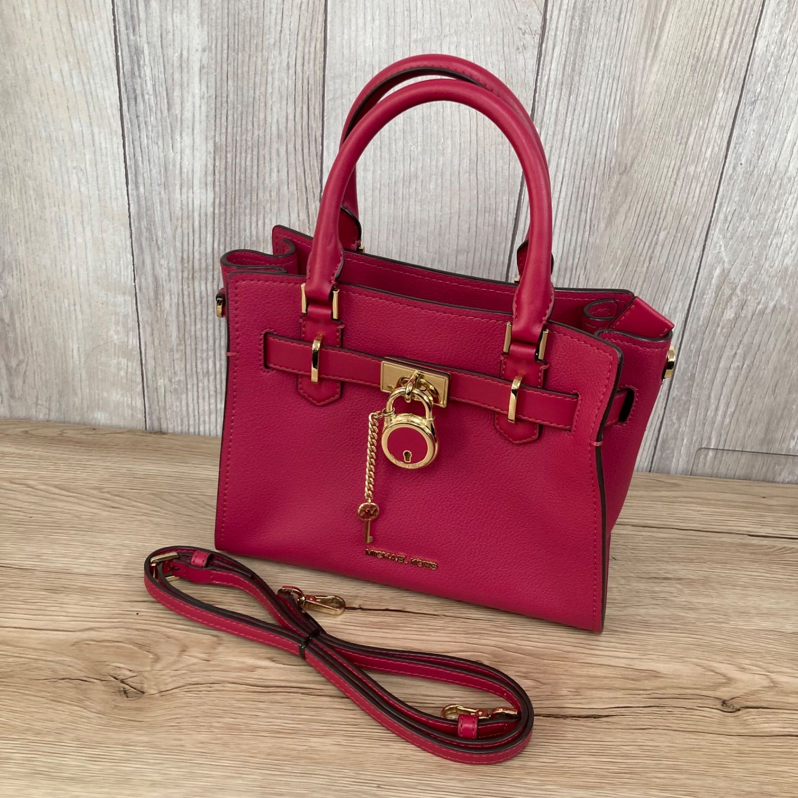 MICHAEL KORS マイケルコース ハンドバック ショルダーバック 鍵付き 