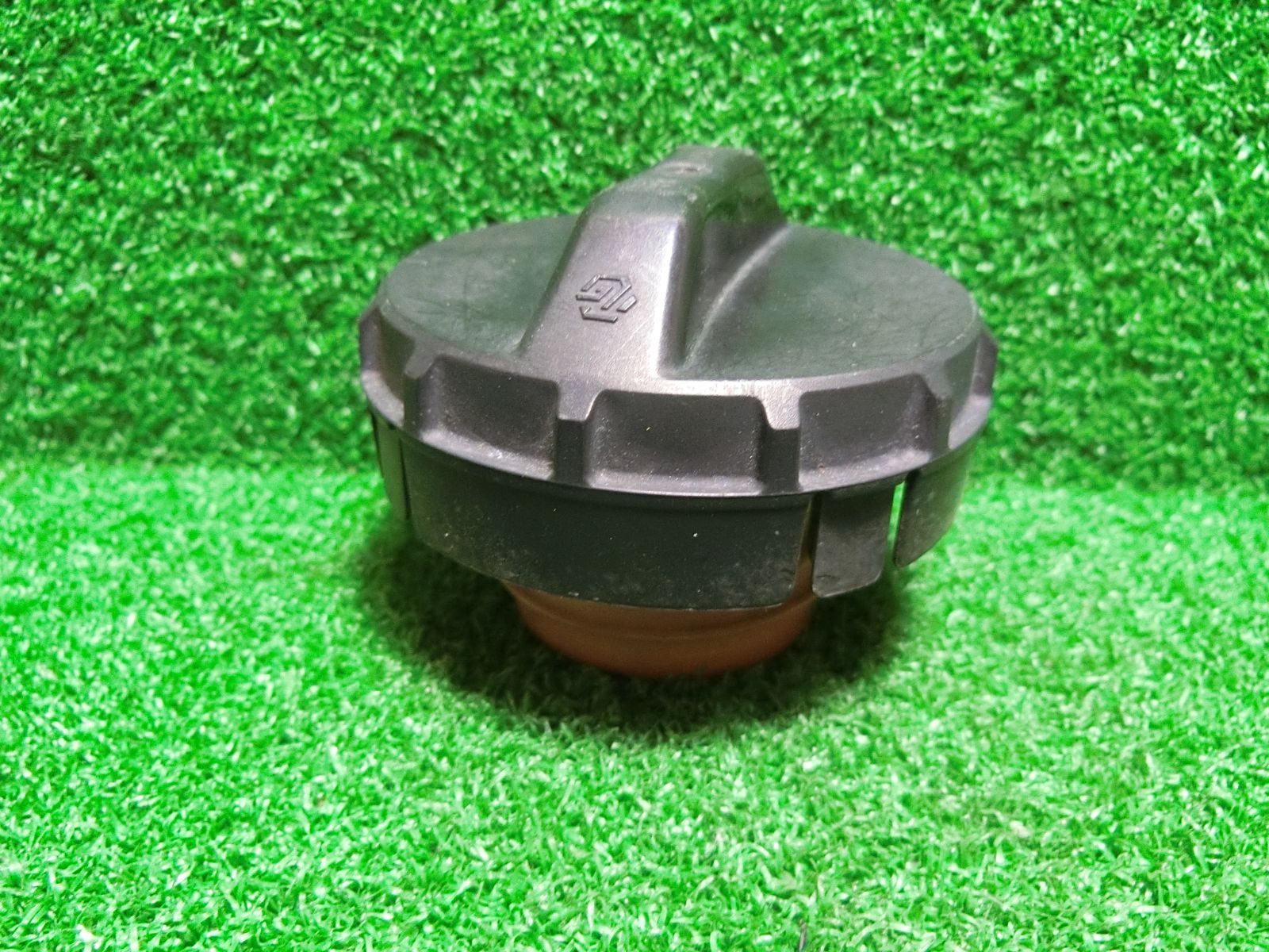 [a8622] 送料無料 バモス HM1 HM2 ホビオ HM3 HM4 フューエル ガソリン 給油口 キャップ - メルカリ